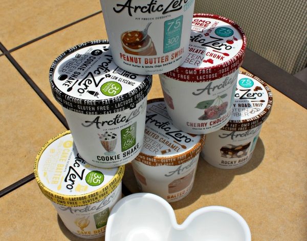 ARCTIC ZERO Fit Frozen Desserts Review! FYI, It Is Lactose FREE! {Giveaway}