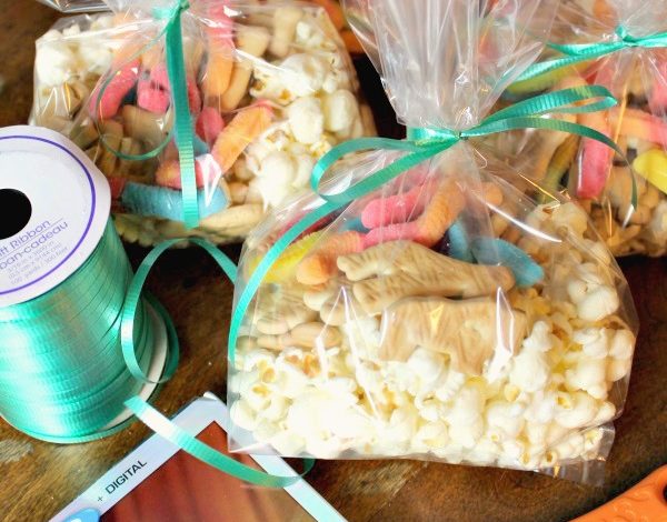 The Lion King Blu-ray Hakuna Matata Popcorn Mix and Activity Pages!