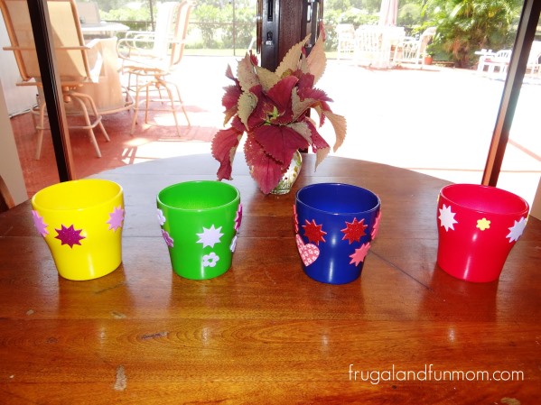 Frugal Gift Idea Decorated Pots! Cost Me Less Than $10.00 for 4!