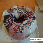 Adventures in Donut Decorating! Fun Family Field Trip to Dunkin Donuts!