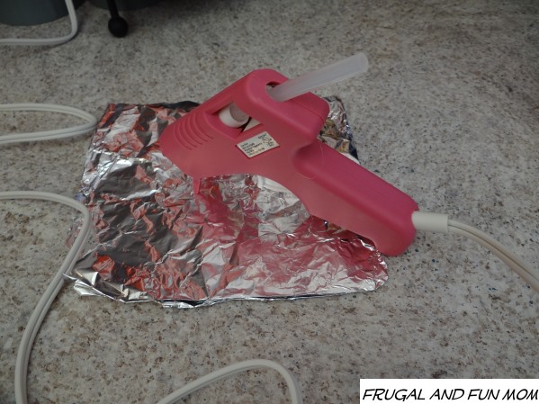 Hot Glue gun for EASY DIY Football Party Centerpiece