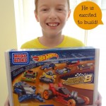 Building and Cars with the Hot Wheels Super Race Set by Mega Bloks! #HotWheels8in1