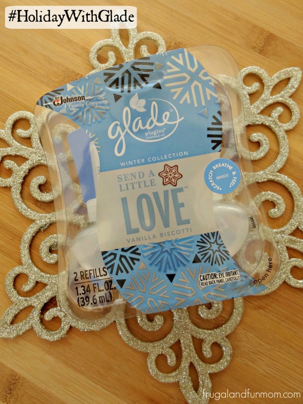 Glade Winter Collection Plugin in Vanilla Biscotti #HolidayWithGlade