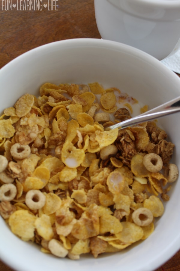 NEW Honey Bunches of Oats Crunch O's Almond Flavor in a Bowl
