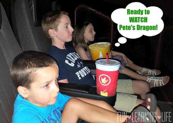 watching-petes-dragon-in-the-movie-theater