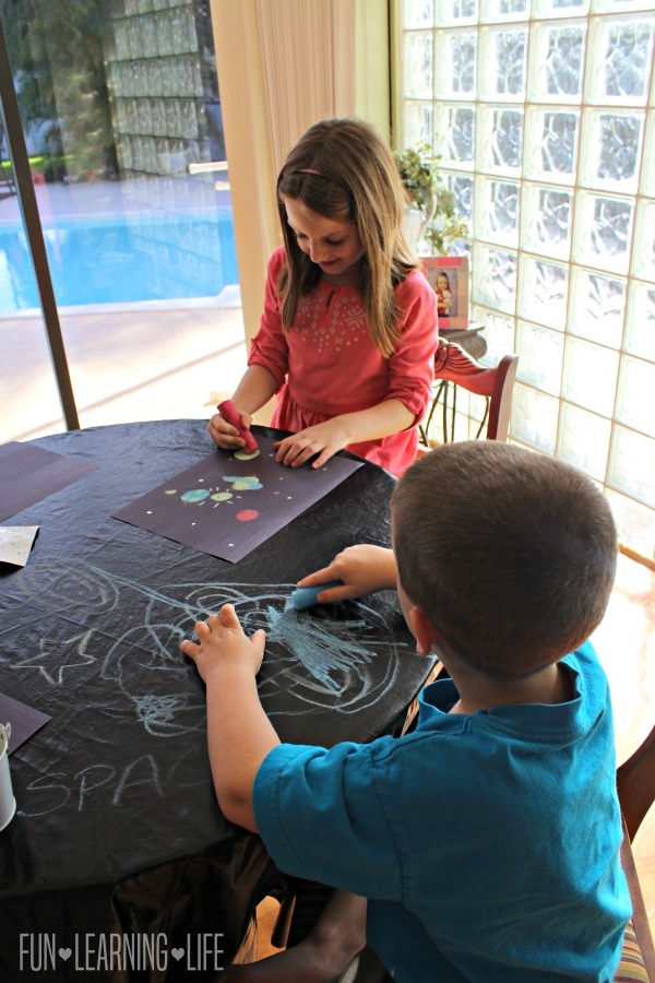 making-solar-systems-with-chalk-and-construction-paper