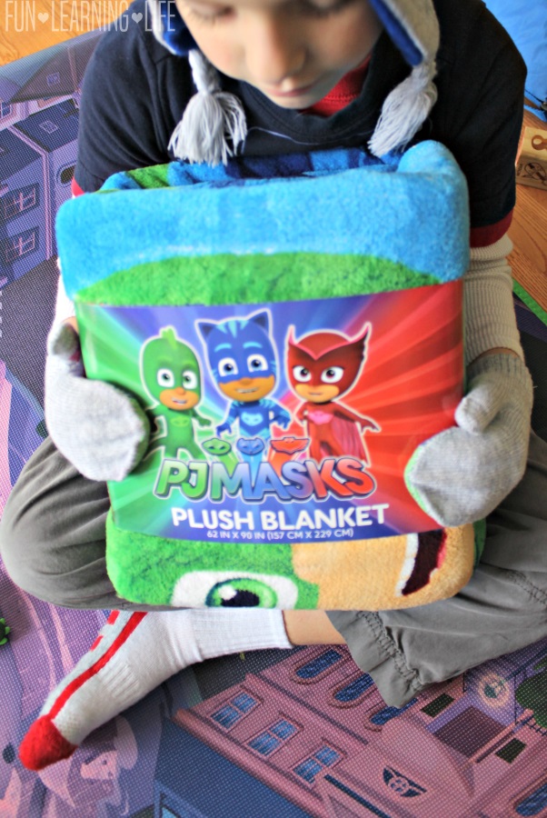 PJ Masks Take Control Kids Snuggle Throw Wrap with Hood Blanket 