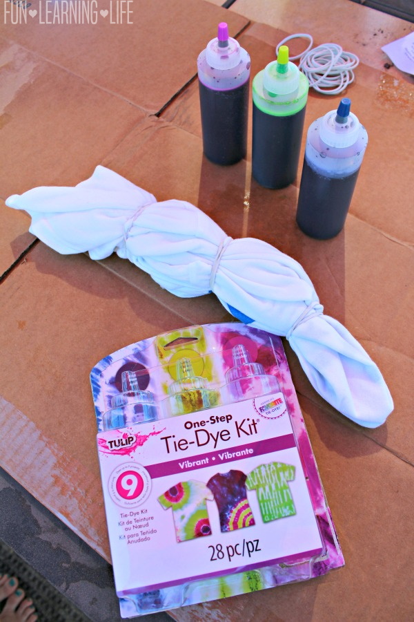 Tips To Tie-Dyeing Shirts for Summer Camp At Home!