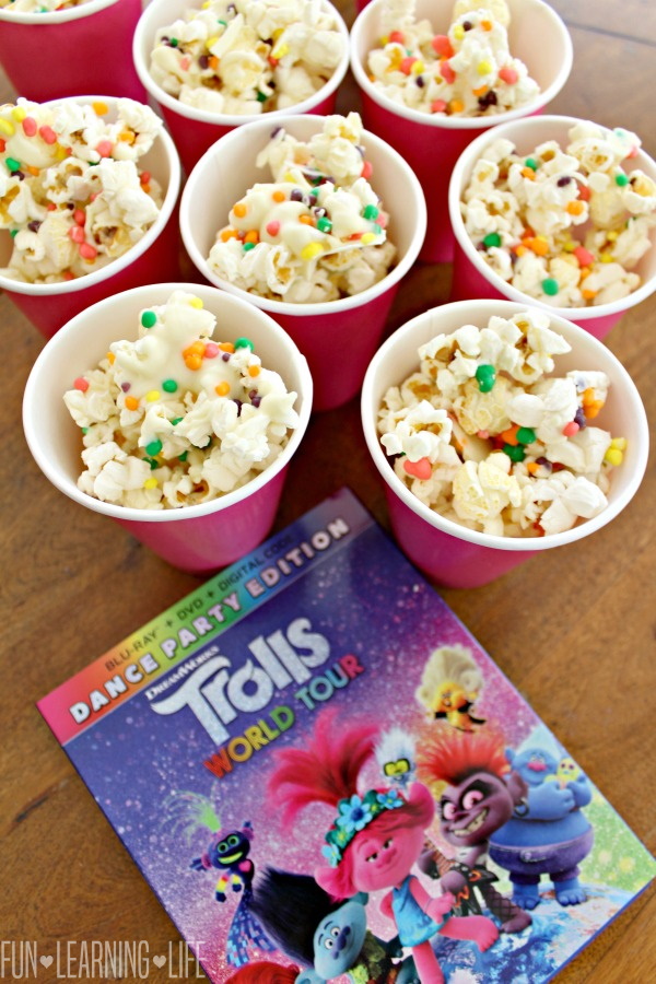 Poppy's Rainbow Popcorn Mix Inspired by TROLLS World Tour!